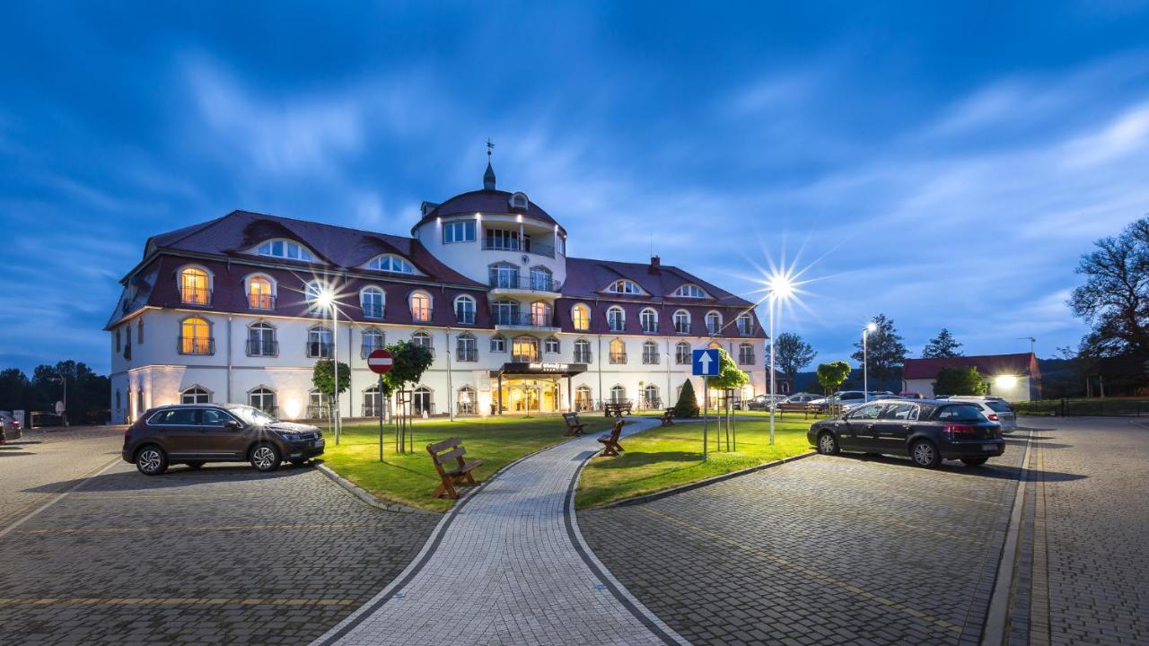 Hotel Woinski Spa Lubniewice Exteriör bild